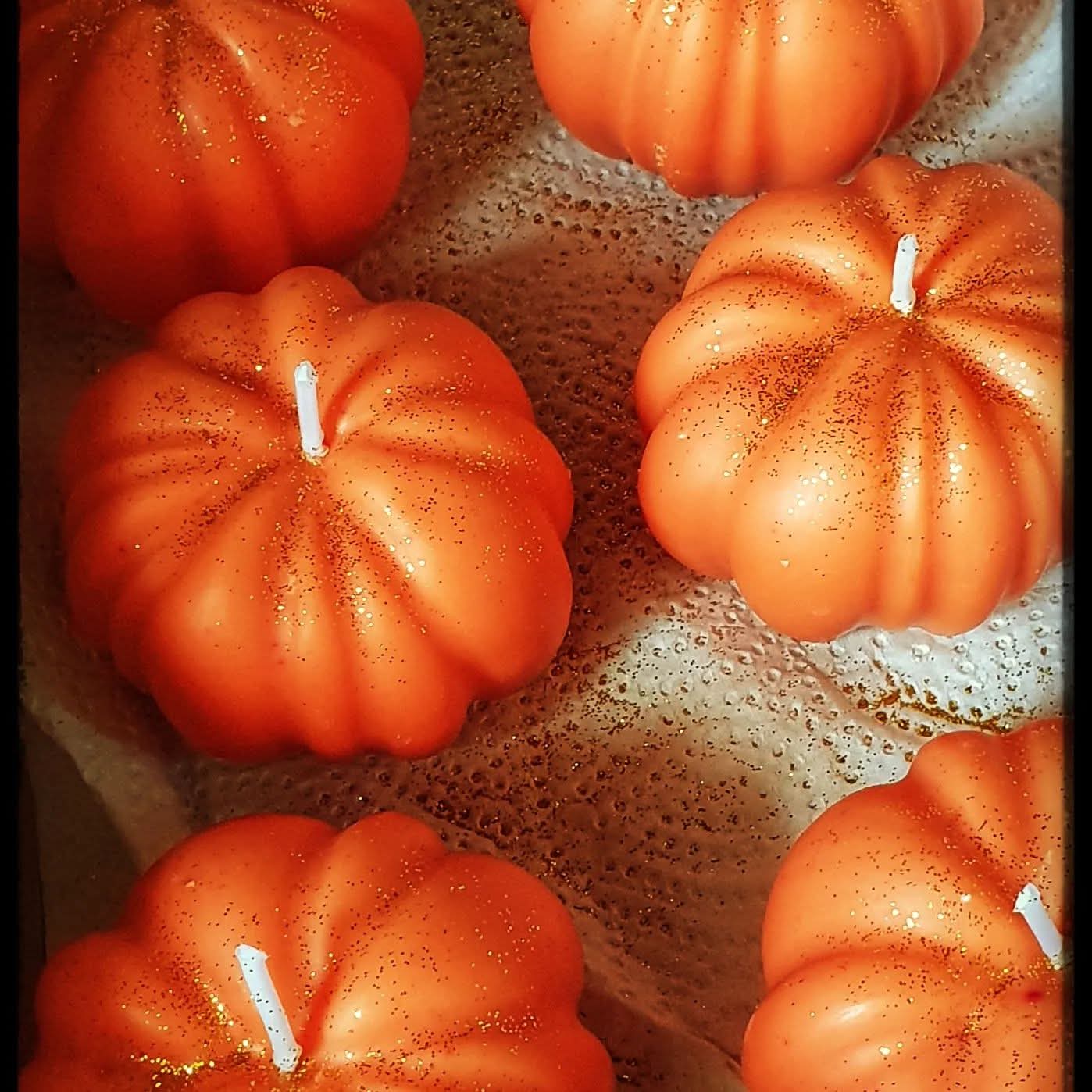 Bougie en forme de citrouille